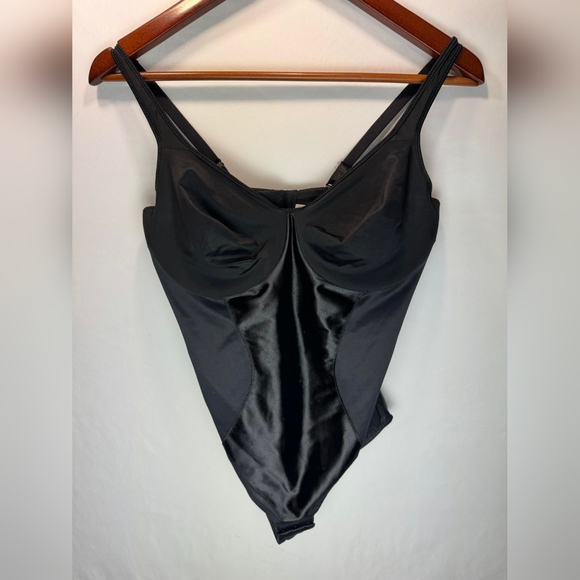 Maidenform FLEXEES Teddy Black Unlined Cup 38C Black - Picture 2 of 4